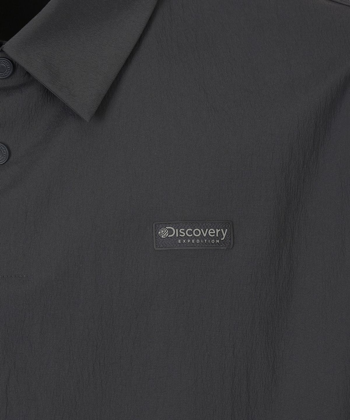 디스커버리 익스페디션(DISCOVERY EXPEDITION) 남성 프레시벤트 우븐 카라티 (D.GREY)