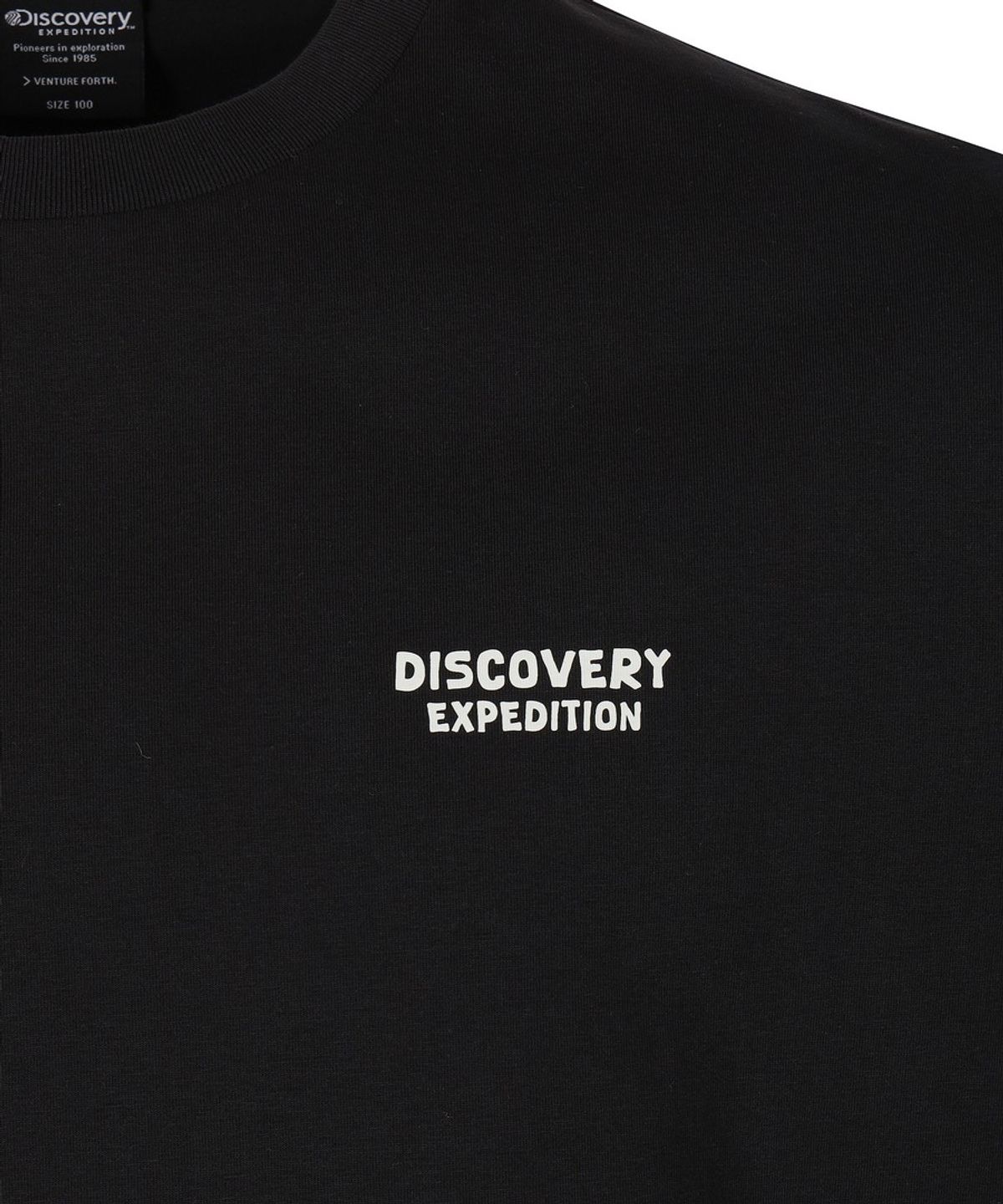 디스커버리 익스페디션(DISCOVERY EXPEDITION) 유니 프레시벤트 익스플로어 그래픽 반팔티셔츠 (BLACK)