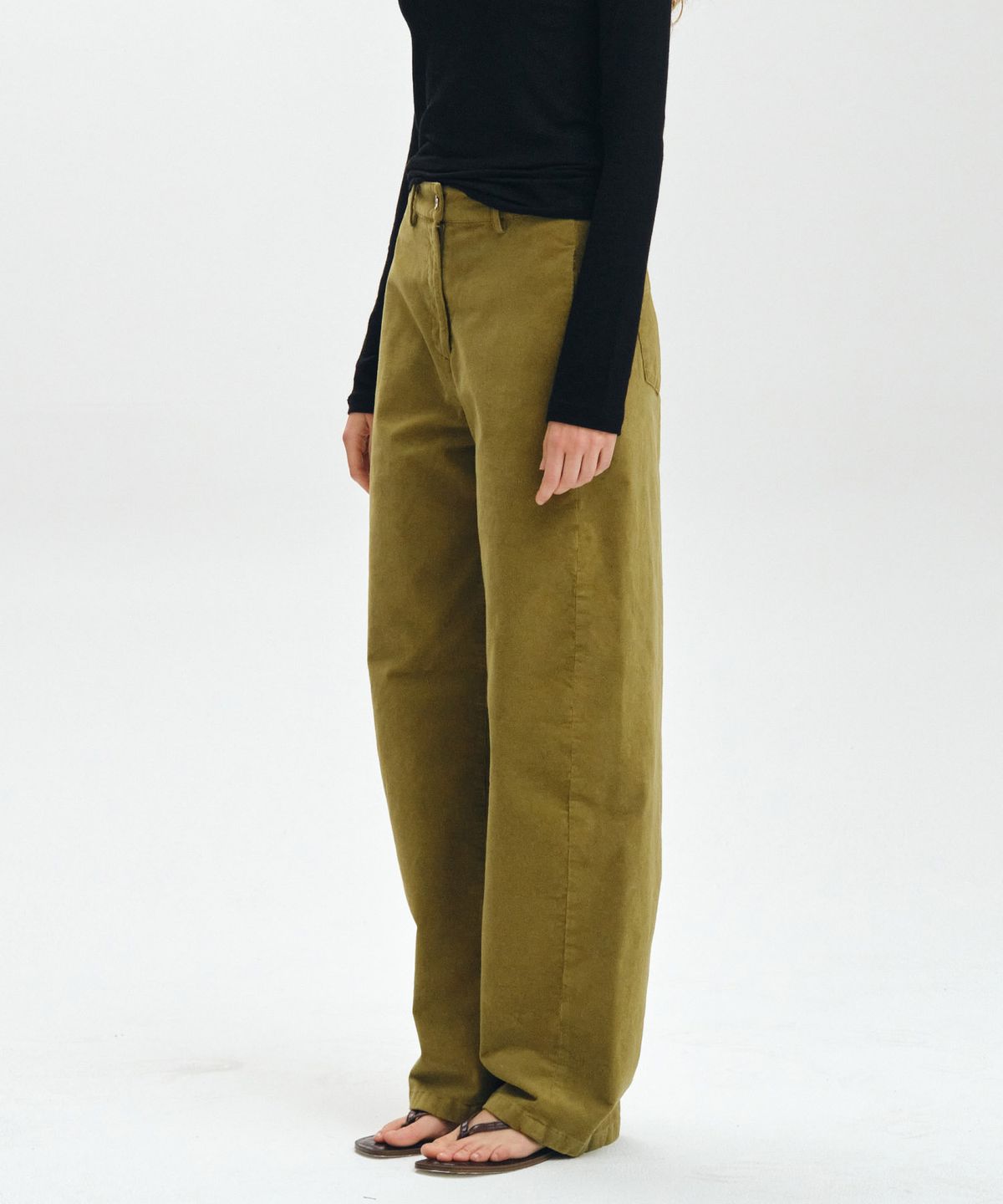 마이스(MAIS) VINTAGE CURVED WIDE PANTS / OLIVE