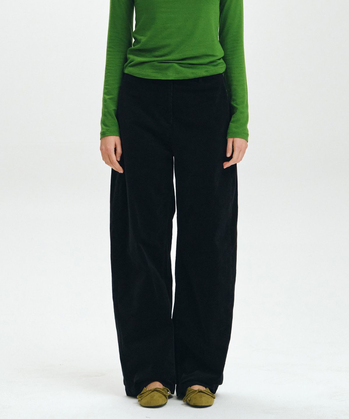 마이스(MAIS) VINTAGE CURVED WIDE PANTS / BLACK