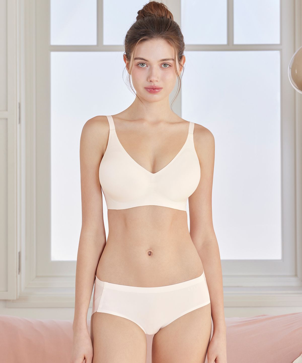 엘르이너웨어(ELLE INNERWEAR) [옆볼륨][글래머핏] 쉐딩 브라 팬티 세트 V2
