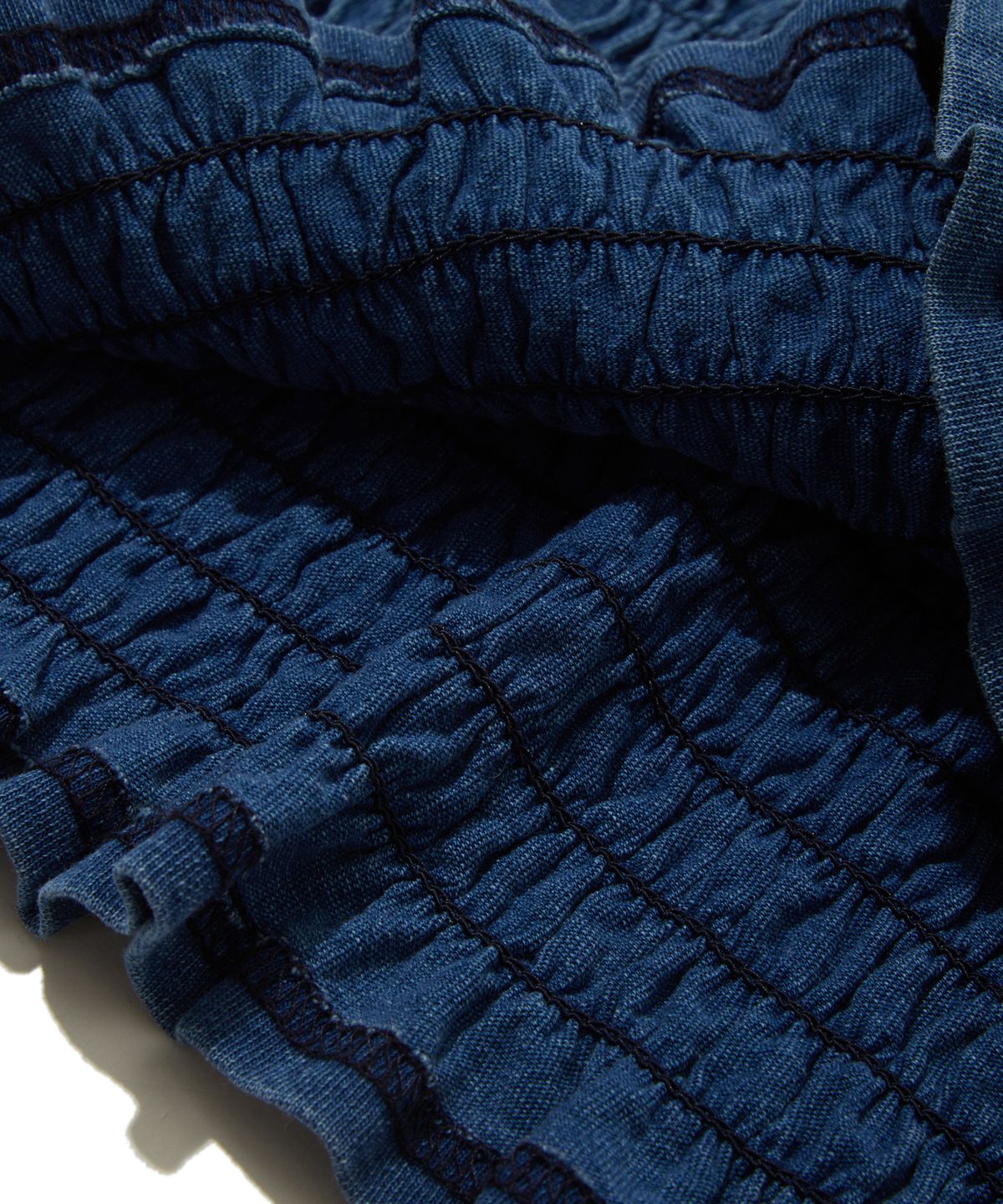 펜필드(PENFIELD) 인디고 러플 스모킹 반팔 티셔츠 라이트 인디고_FS2KT26F
