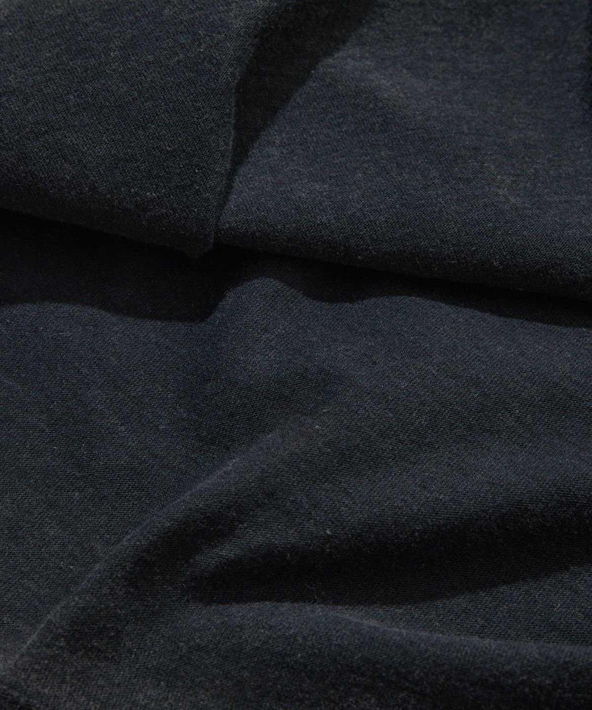 펜필드(PENFIELD) 페이디드 코튼 헨리넥 반팔 티셔츠 블랙_FS2KT24U