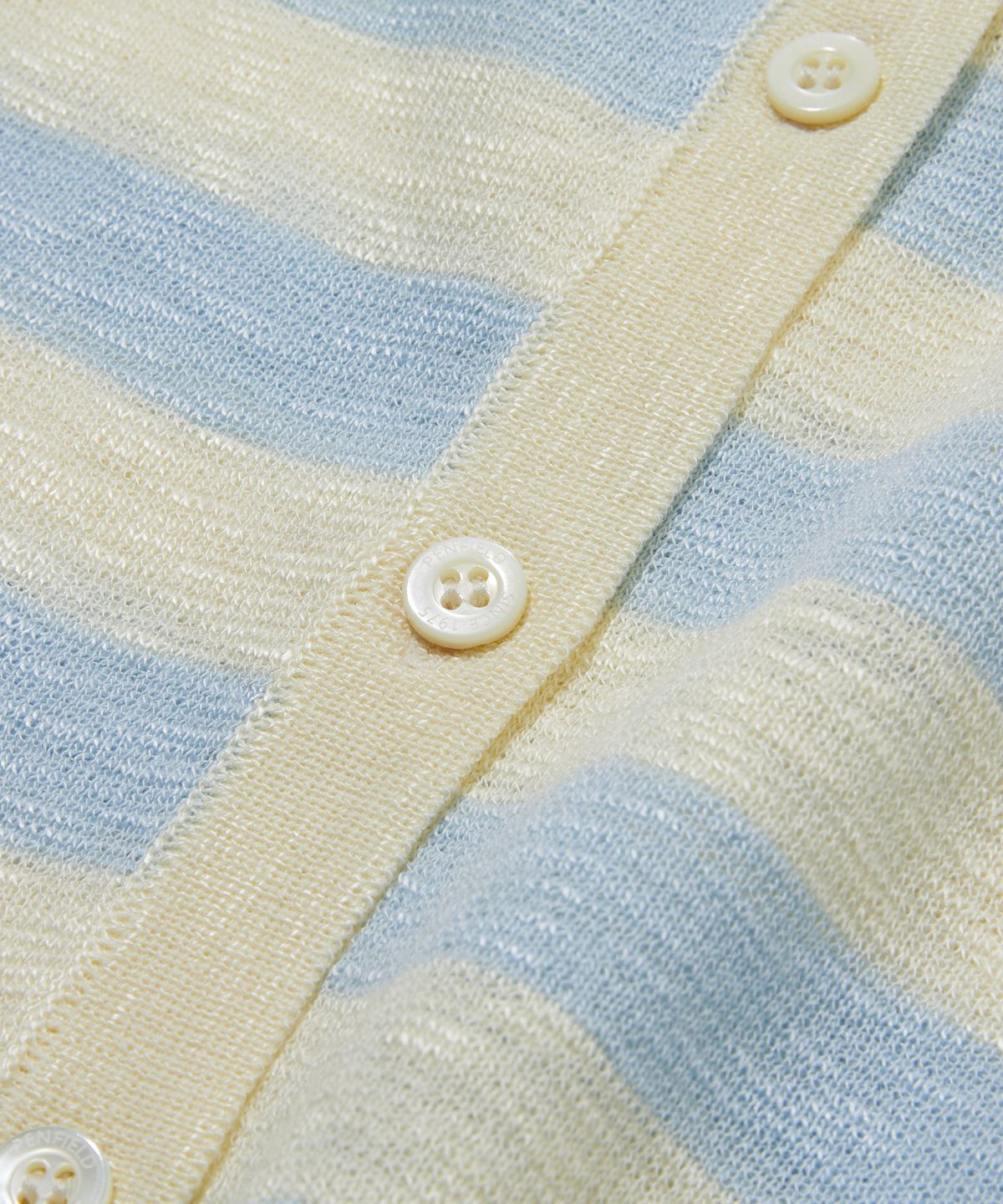 펜필드(PENFIELD) 니트 카라 슬리브리스 아이보리_FS2NE65F