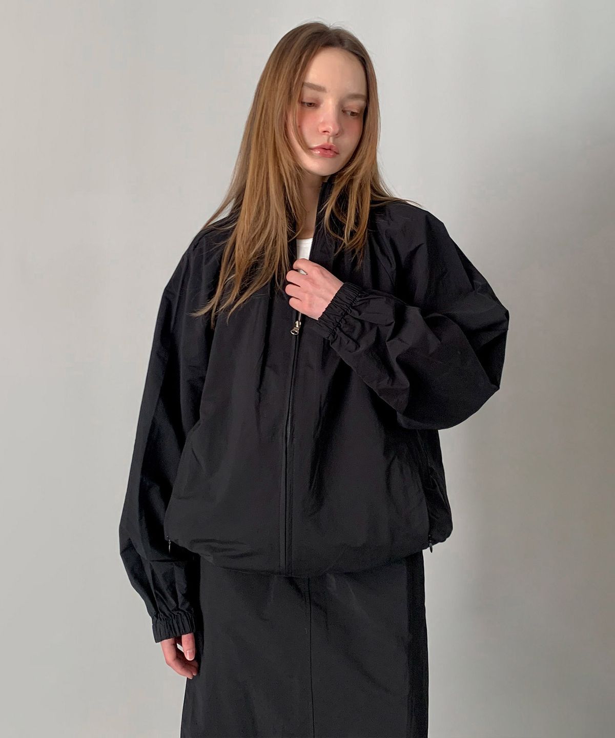 바스카라(VASCARA) Dana High Neck Shirring Zip-Up Jumper (3Colors)