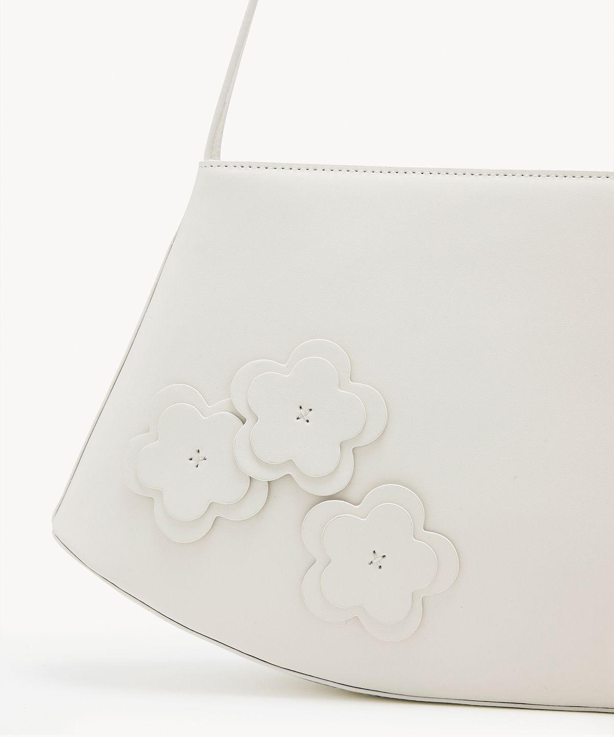 끌라베(CLAVE) 미아 플라워 화이트  토트백 (MIA FLOWER White Tote Bag)