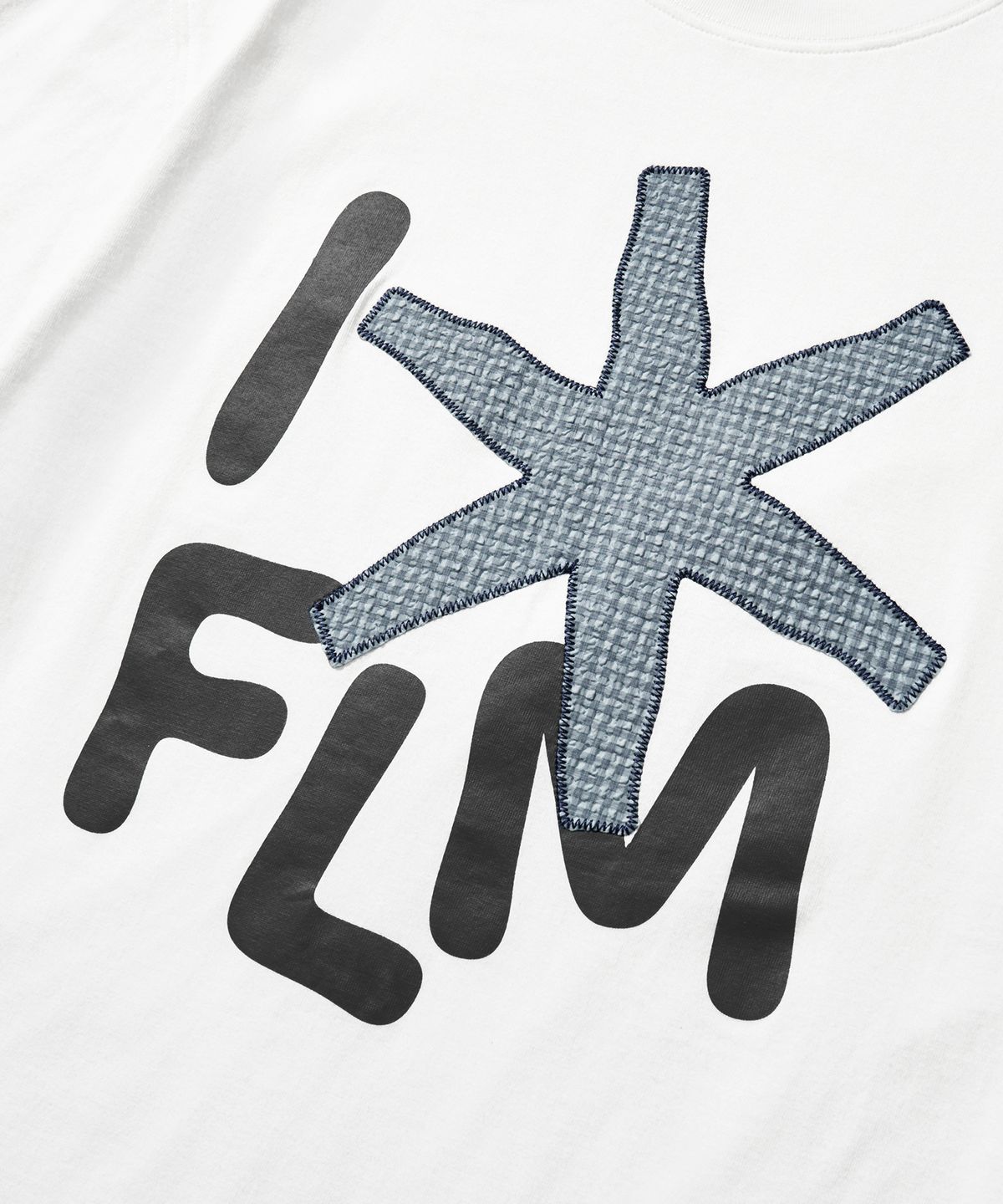 필루미네이트(FILLUMINATE) FLM 아플리케 티셔츠-화이트