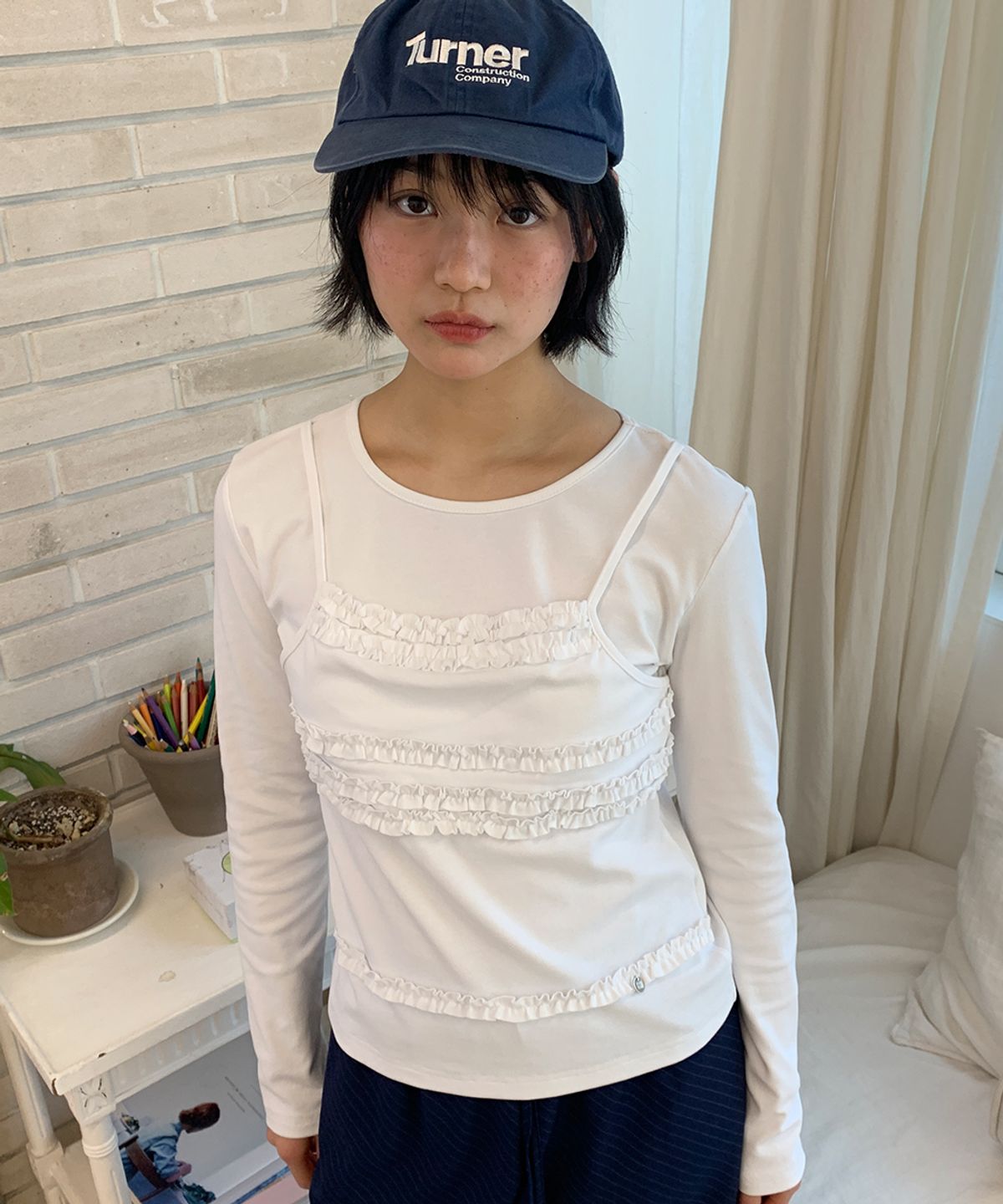 론론(RONRON) FRILL LAYERED LONG SLEEVE T SHIRT WHITE