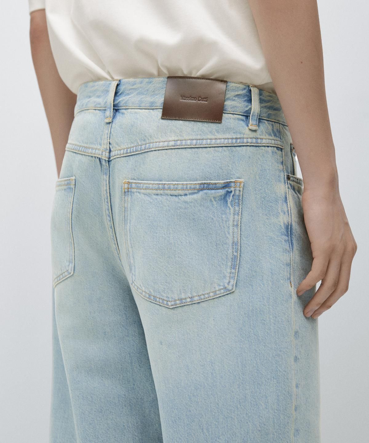 마시모두띠(MASSIMO DUTTI) 와이드 핏 진