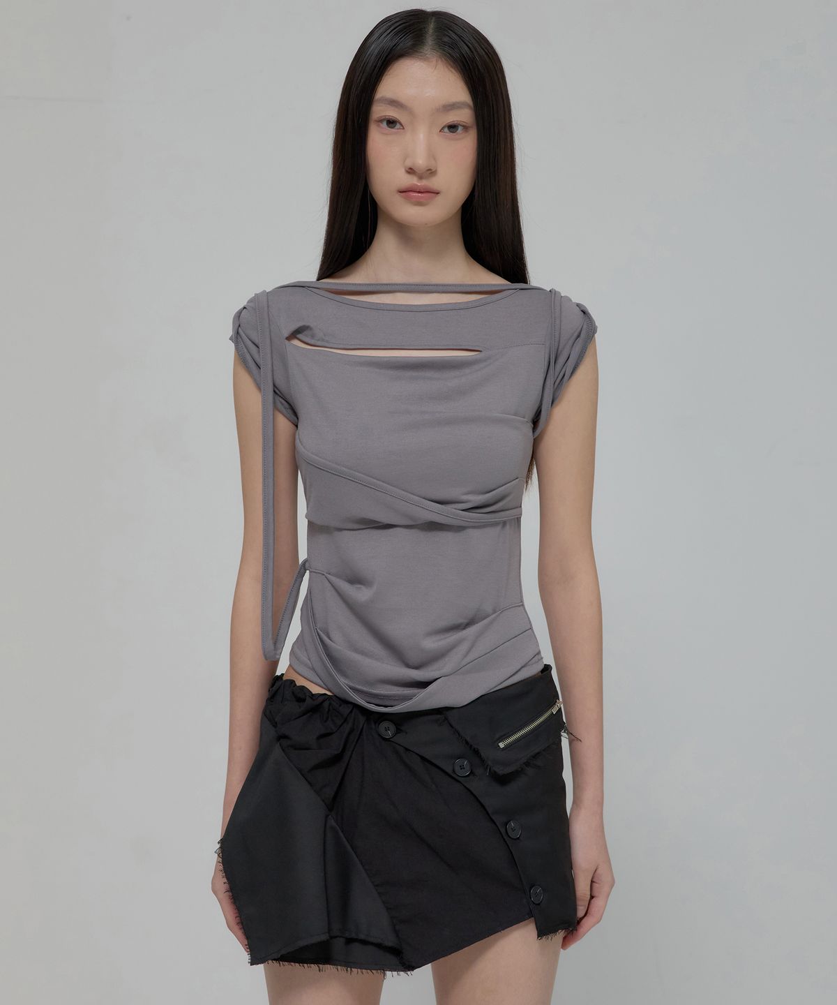 플레어업(FLAREUP) Asymmetrical Draped Strap Roll-Up T-Shirt (FL-170_Dark Gray)
