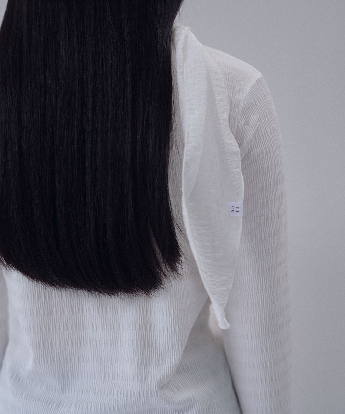 오헤시오(OHESHIO) SHEER FLORAL OVAL SCARF, WHITE