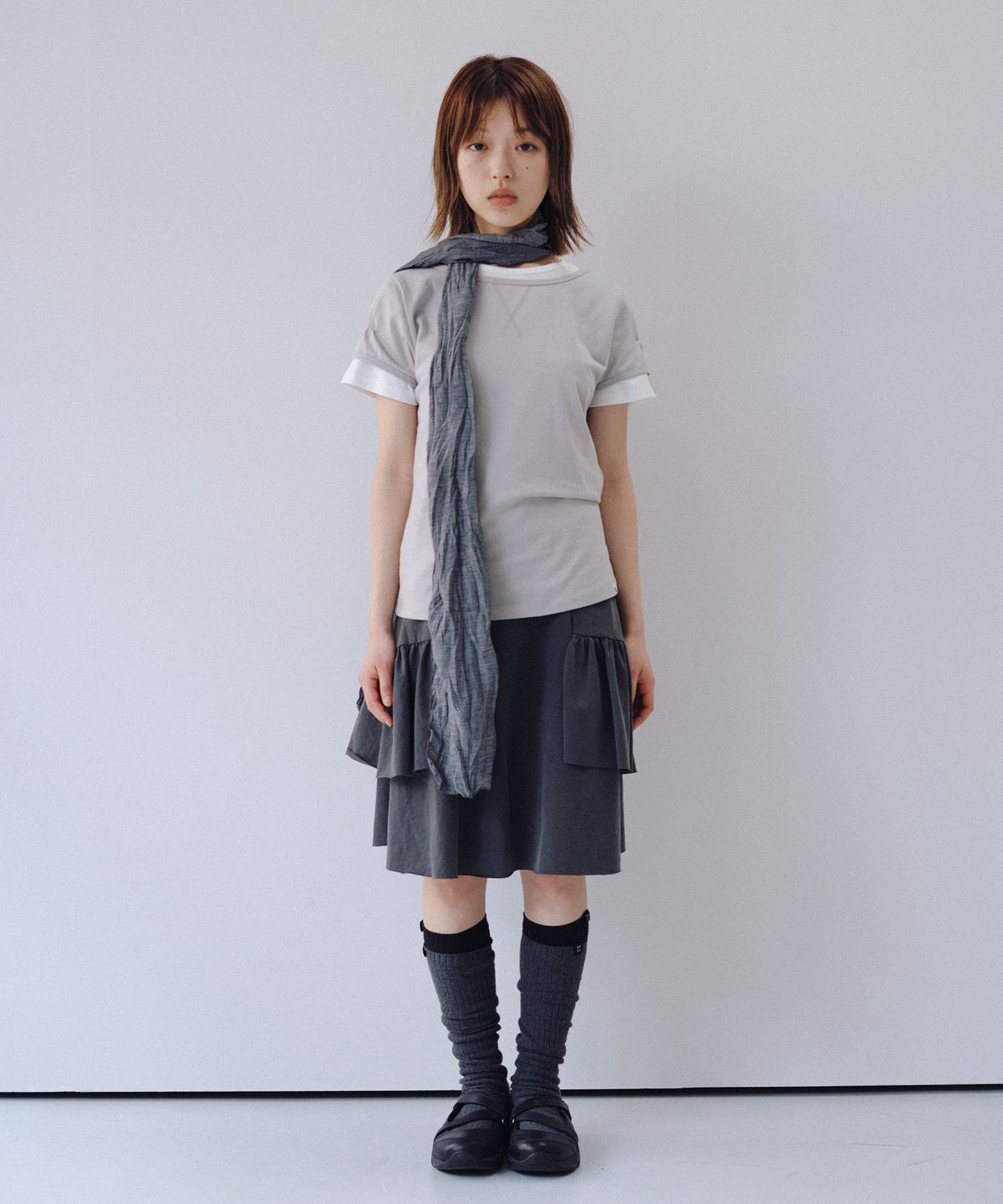 오헤시오(OHESHIO) SOFT WRINKLE SCARF, GRAY