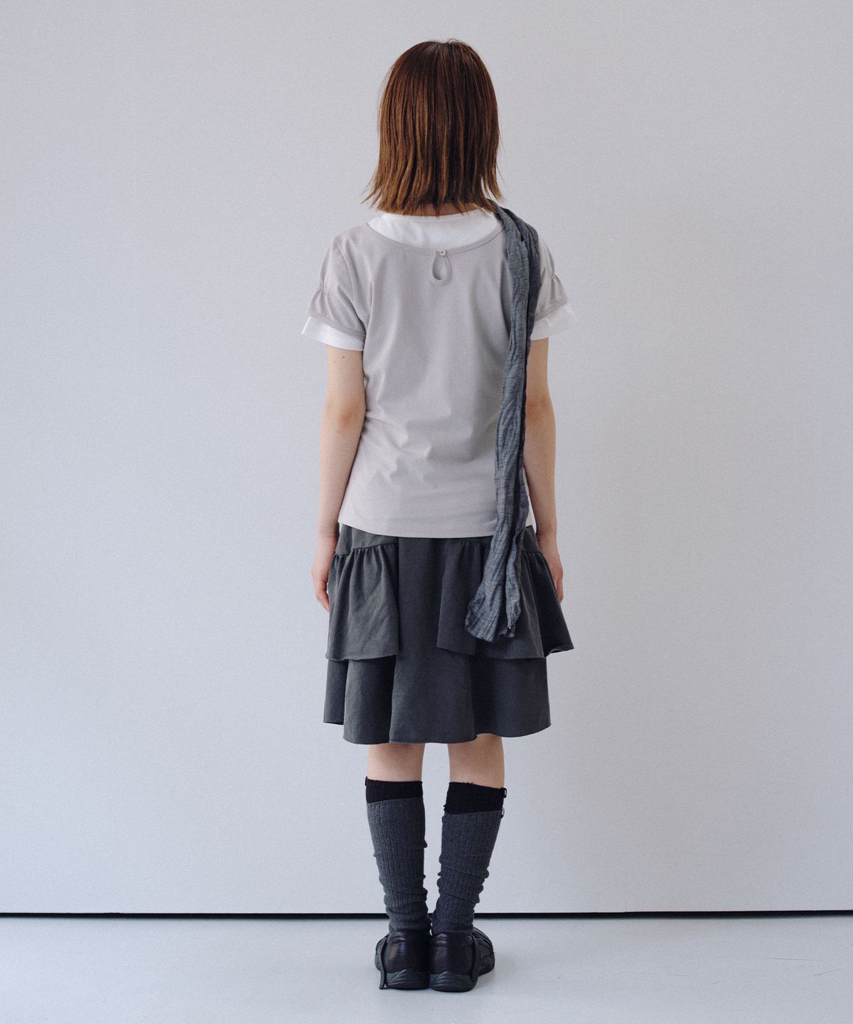 오헤시오(OHESHIO) SOFT WRINKLE SCARF, GRAY