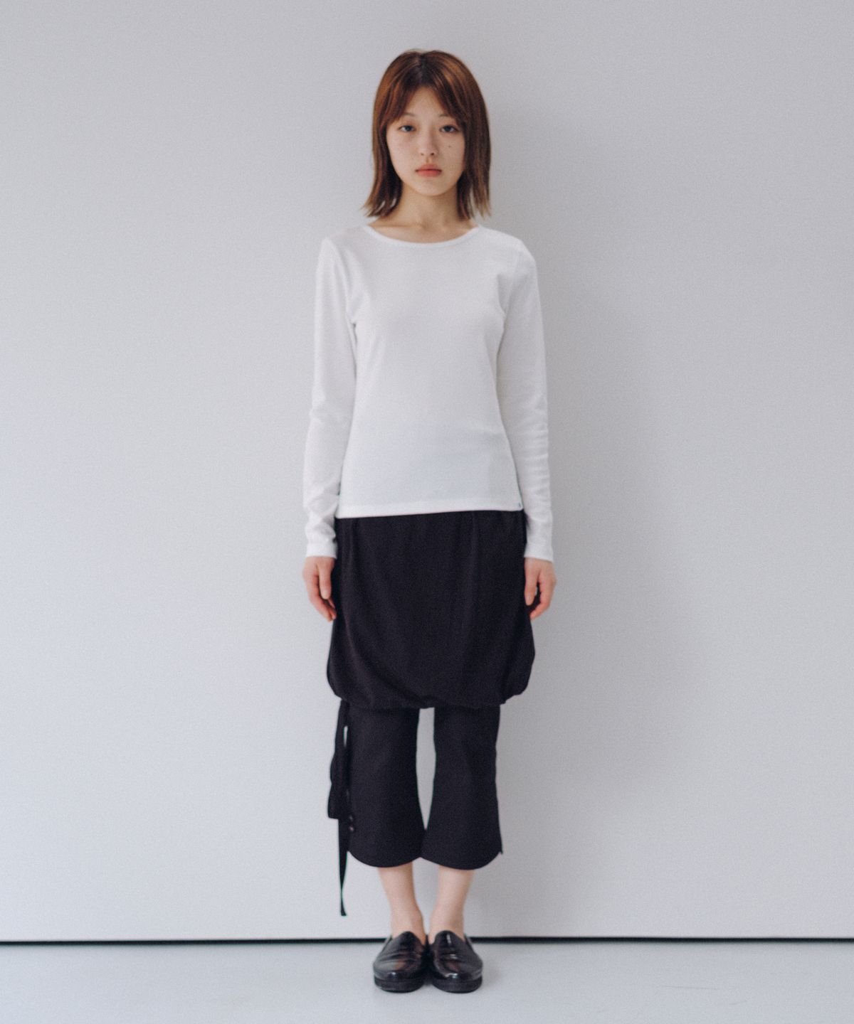 오헤시오(OHESHIO) BASIC SLIM LONG SLEEVE, WHITE