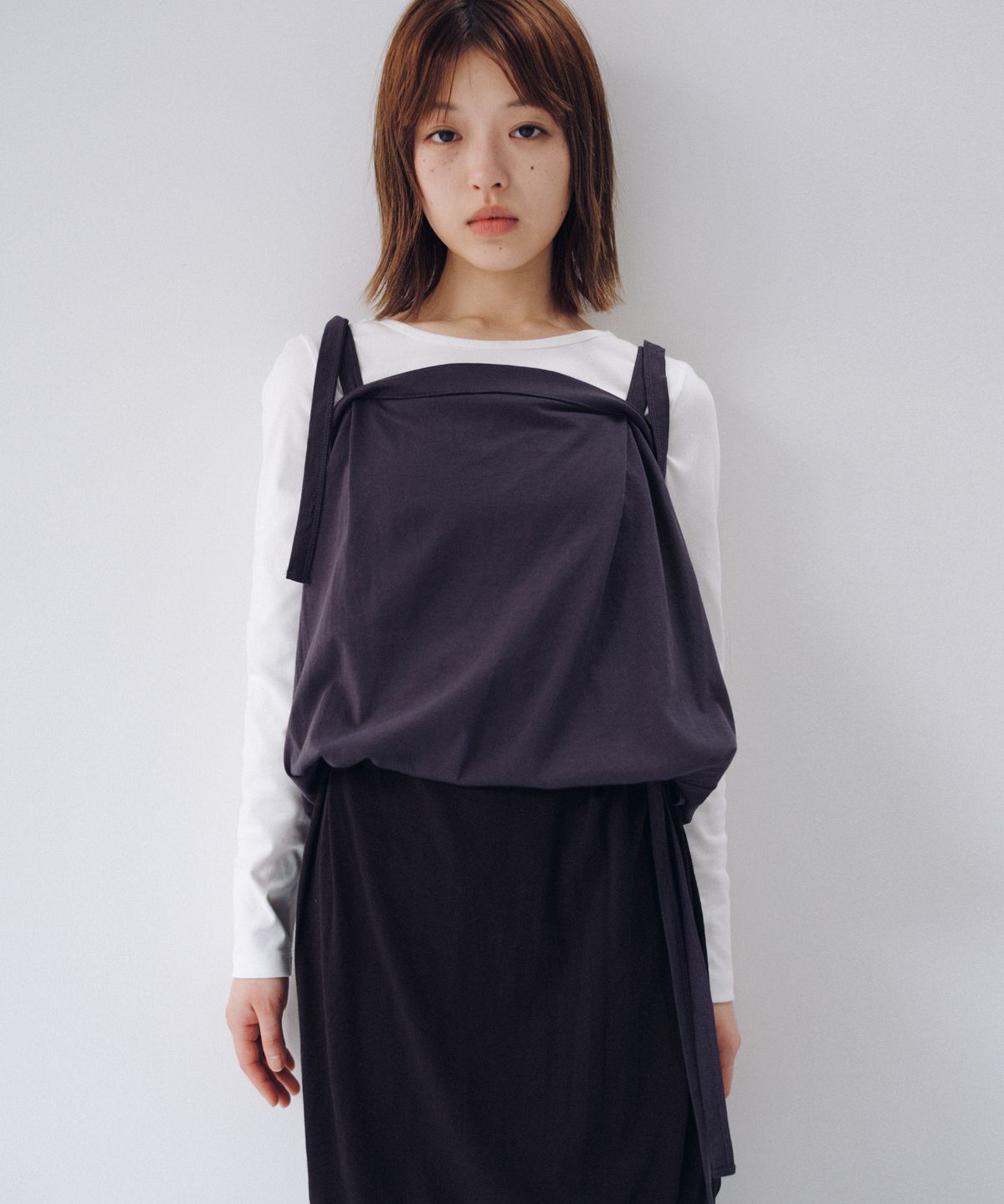 오헤시오(OHESHIO) BASIC SLIM LONG SLEEVE, WHITE