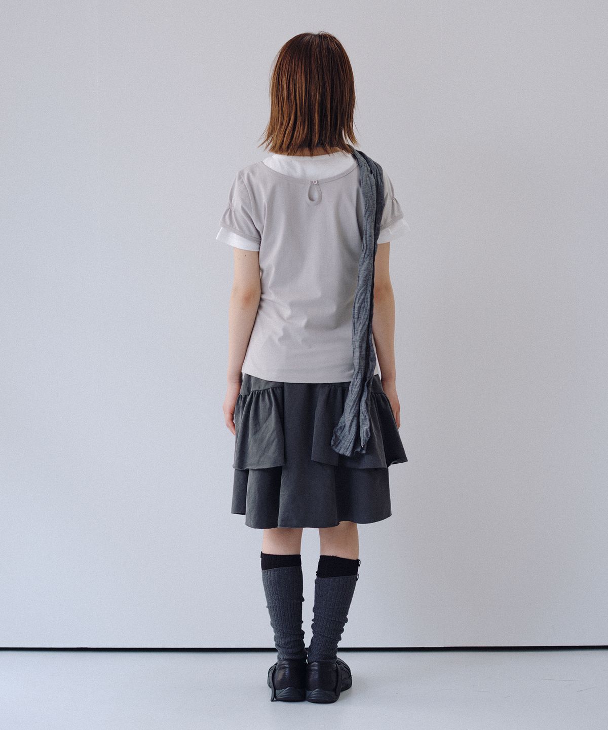 오헤시오(OHESHIO) SHIRRING MIDI BANDING SKIRT, CHARCOAL