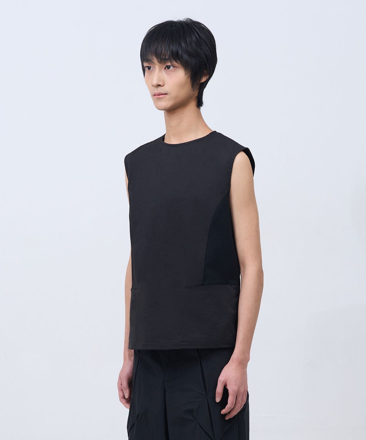 카사카사(KASAKASA) Contrast Panel Vest Black