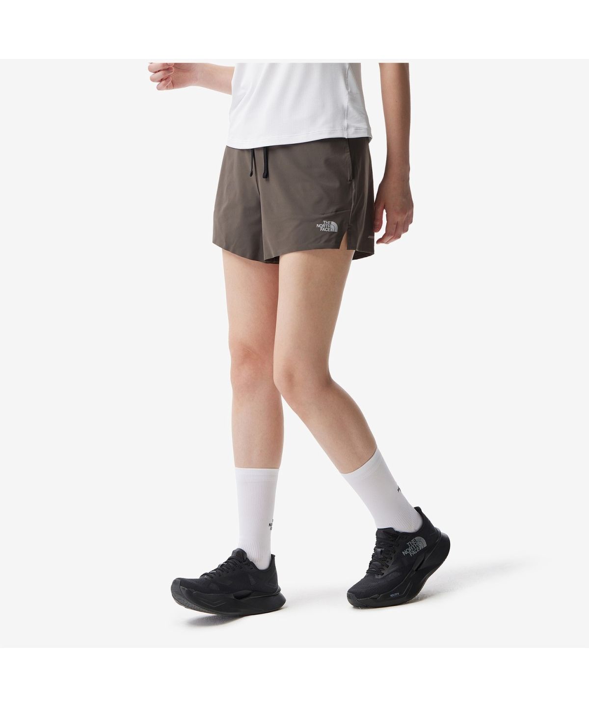 노스페이스(THE NORTH FACE) NS6NS39B 여성 페이스온 4인치 쇼츠 DEEP TAUPE