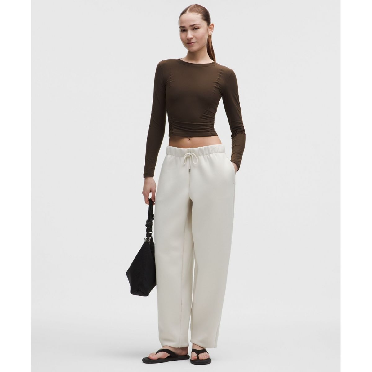 룰루레몬(LULULEMON) Nulu 위드 메쉬 오버레이 롱슬리브 셔츠  WALC