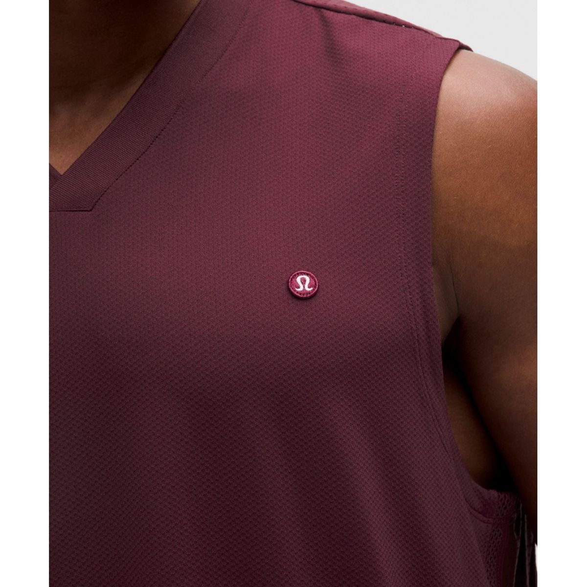 룰루레몬(LULULEMON) 메쉬 패널 테니스 슬리브리스 셔츠  BBAY BBAY