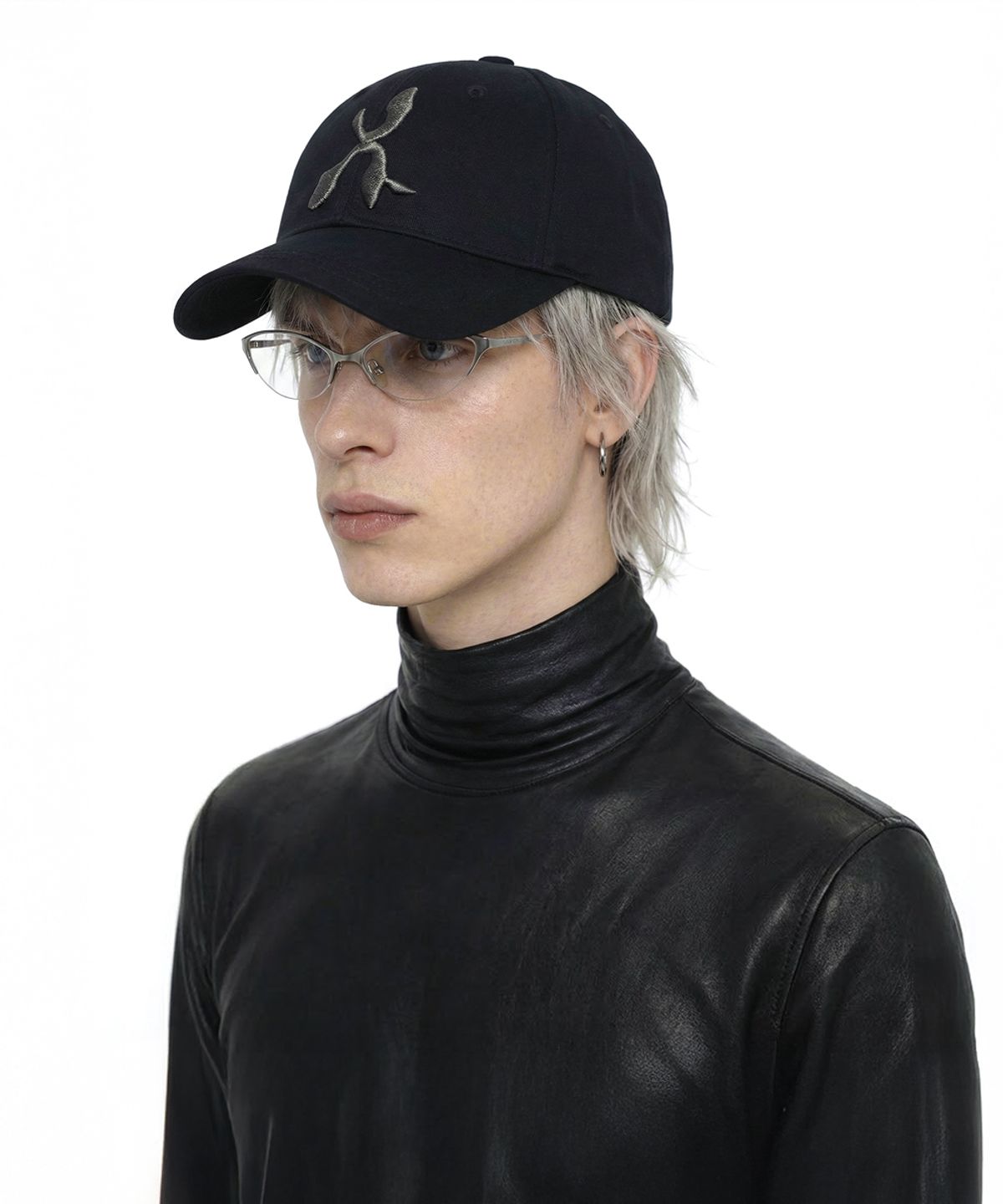 앤어애쉬(ANDAASH) ANDAASH symbol logo ball cap BLACK