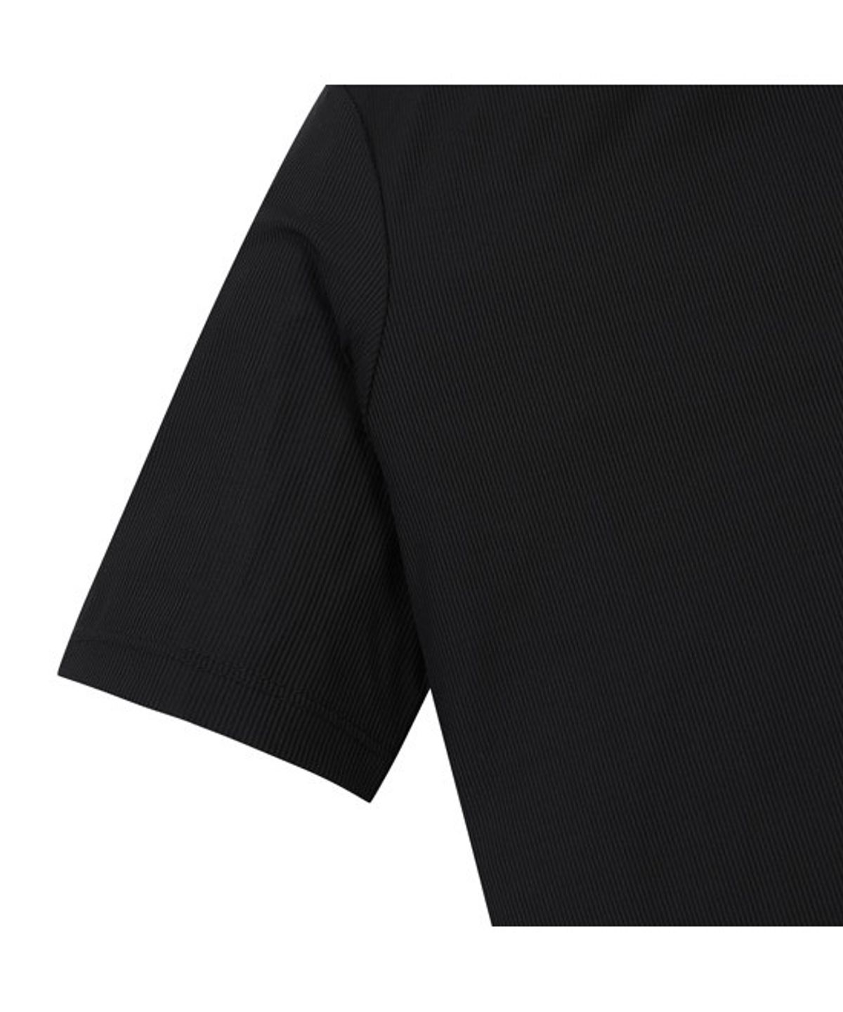 골든베어(GOLDEN BEAR) (W) Mock-neck Short Sleeve T-shirt G5TAM26301BKX