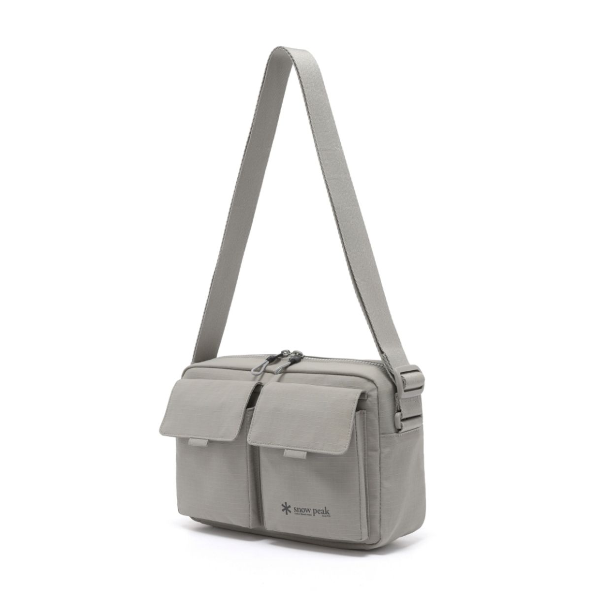 스노우피크 어패럴(SNOWPEAK APPAREL) 듀얼테크 볼드 크로스백 4L (S26ZUFCB37) Fog Gray