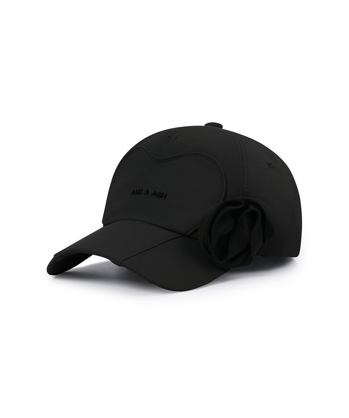 앤어애쉬(ANDAASH) Heart shape corsage ball cap BLACK