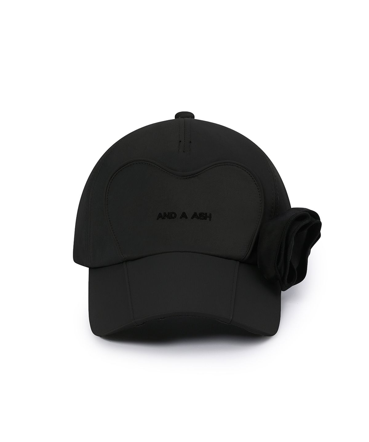 앤어애쉬(ANDAASH) Heart shape corsage ball cap BLACK