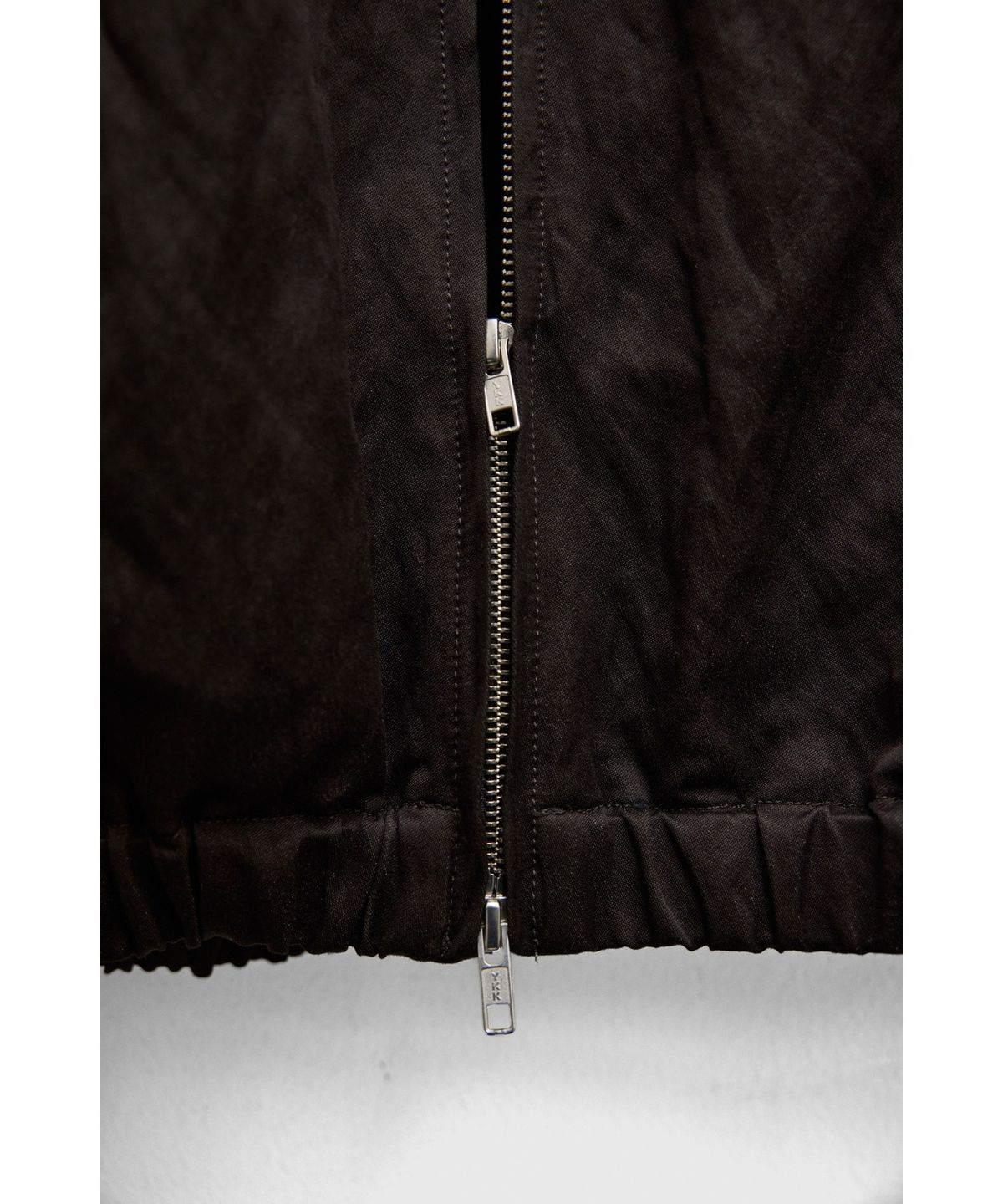 유스(YOUTH) High Neck Zip-up Jacket - Dark Brown