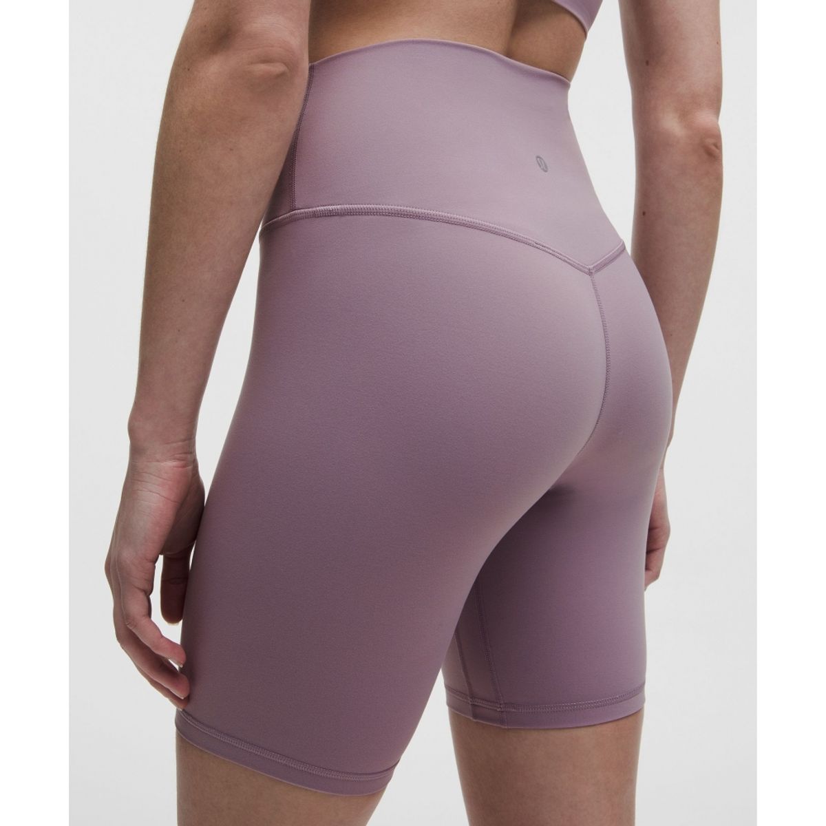 룰루레몬(LULULEMON) Align™ 하이라이즈 쇼츠 8inch  LOTU
