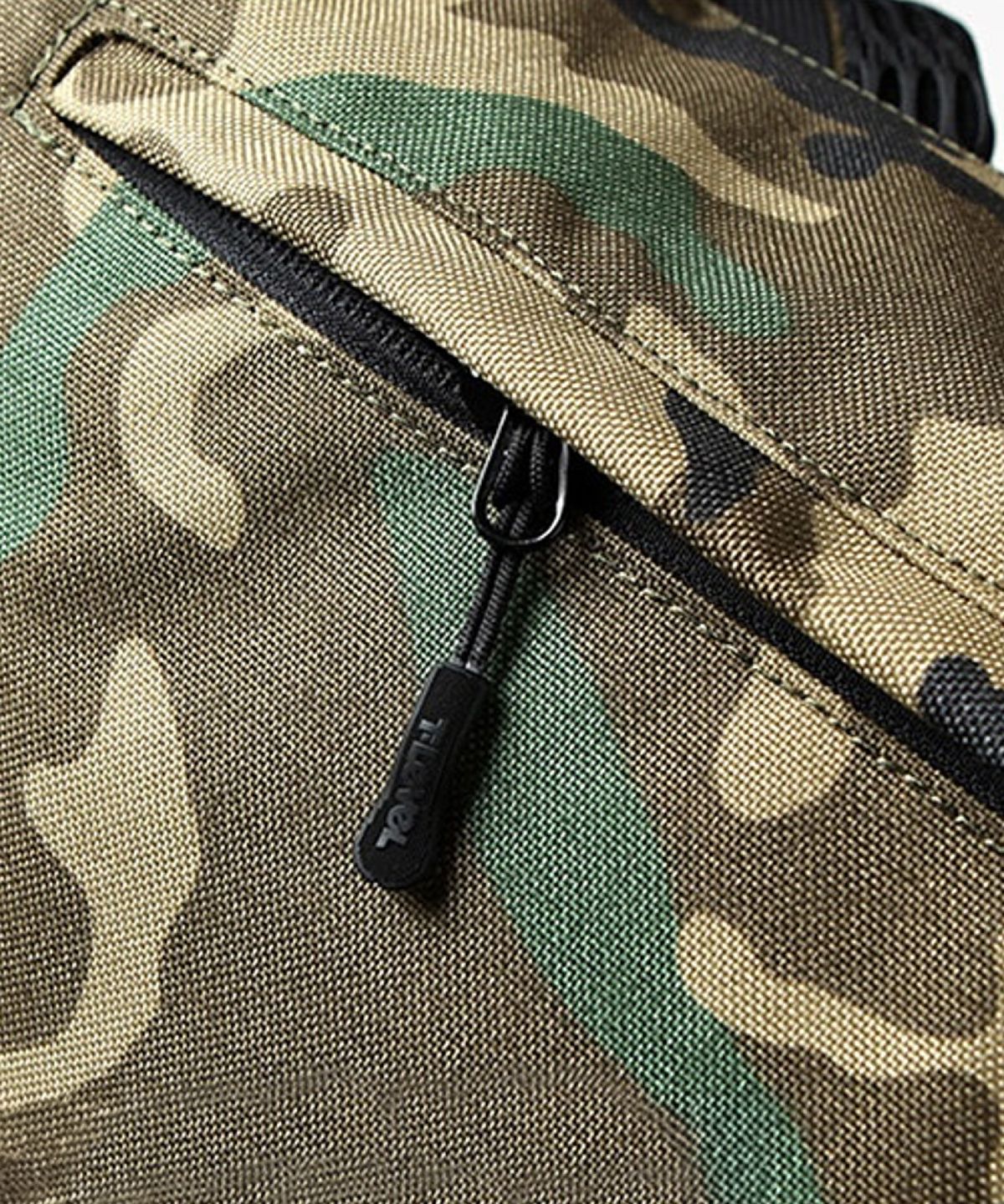 티레벨(T-LEVEL) Challenger Backpack Camo