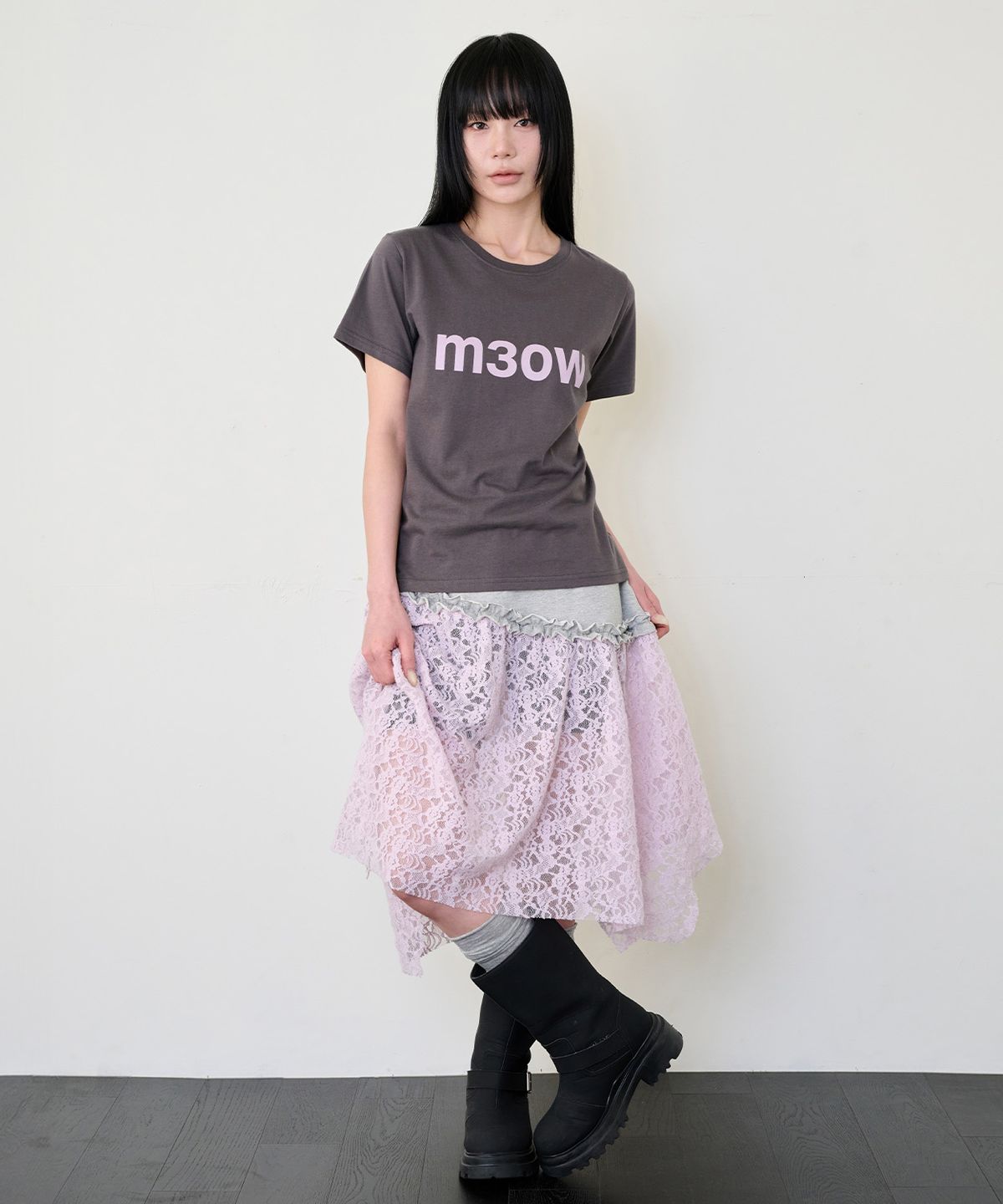 잇자바이브(ITZAVIBE) M3OW SLIM T SHIRT - CHARCOAL