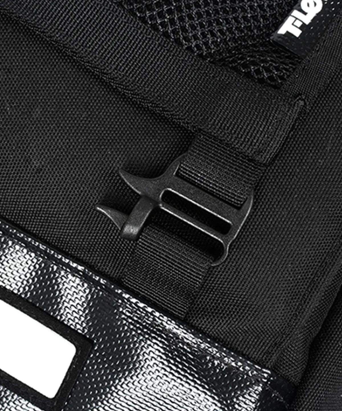 티레벨(T-LEVEL) Ben Courier Backpack Black