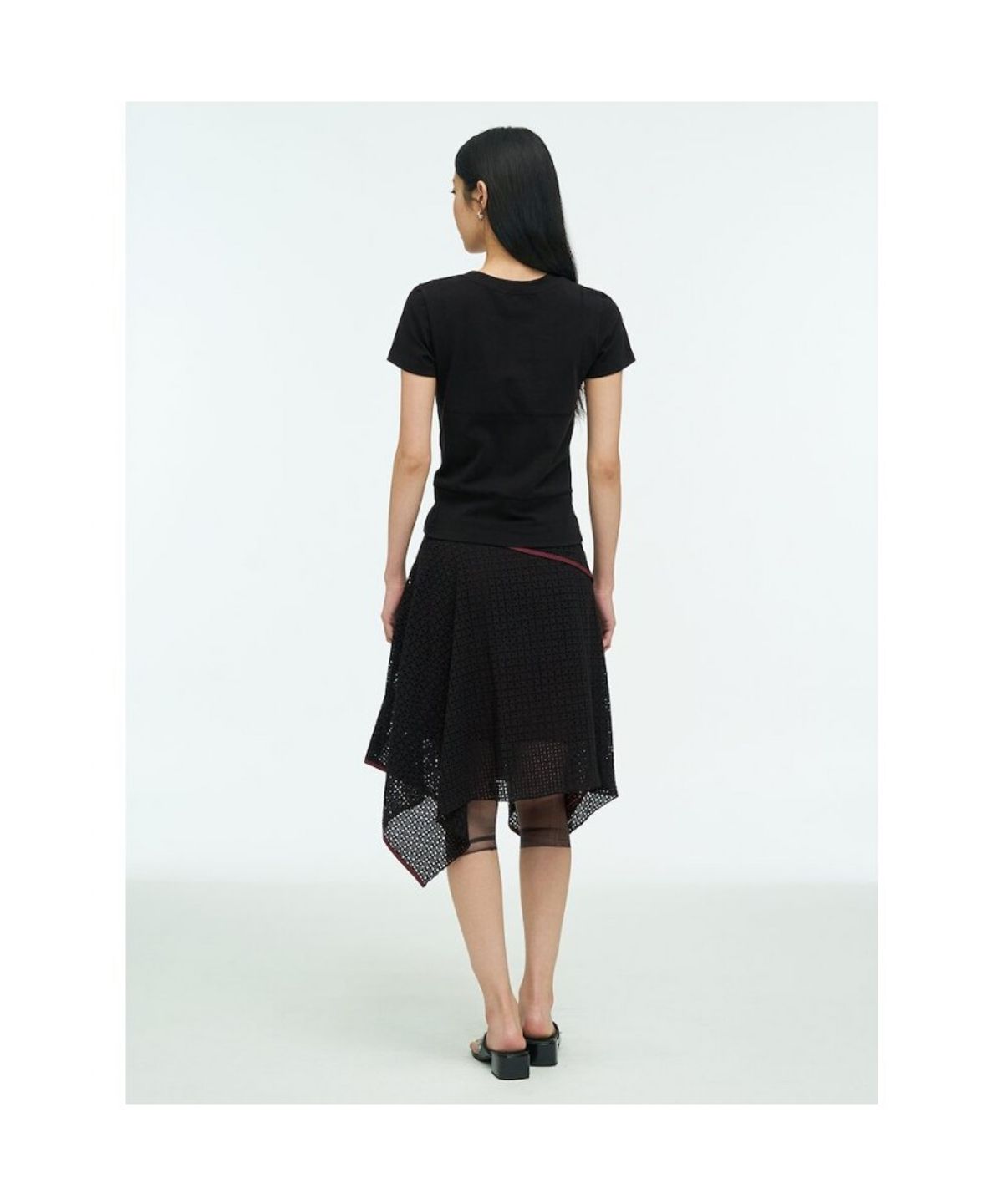 앙개(ANGGAE) Parallel TShirt  Black