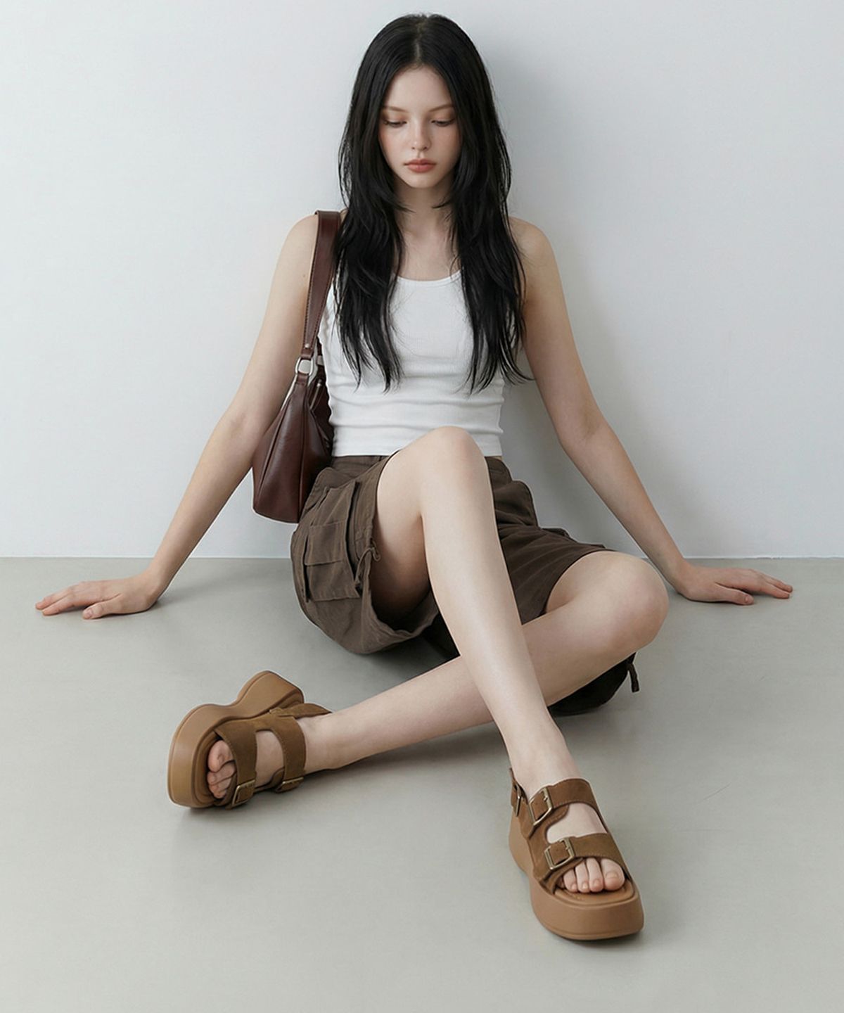착한구두(CHAAKAN) 제네카 버클 플랫폼 샌들 SDSDS2i124 (6cm)