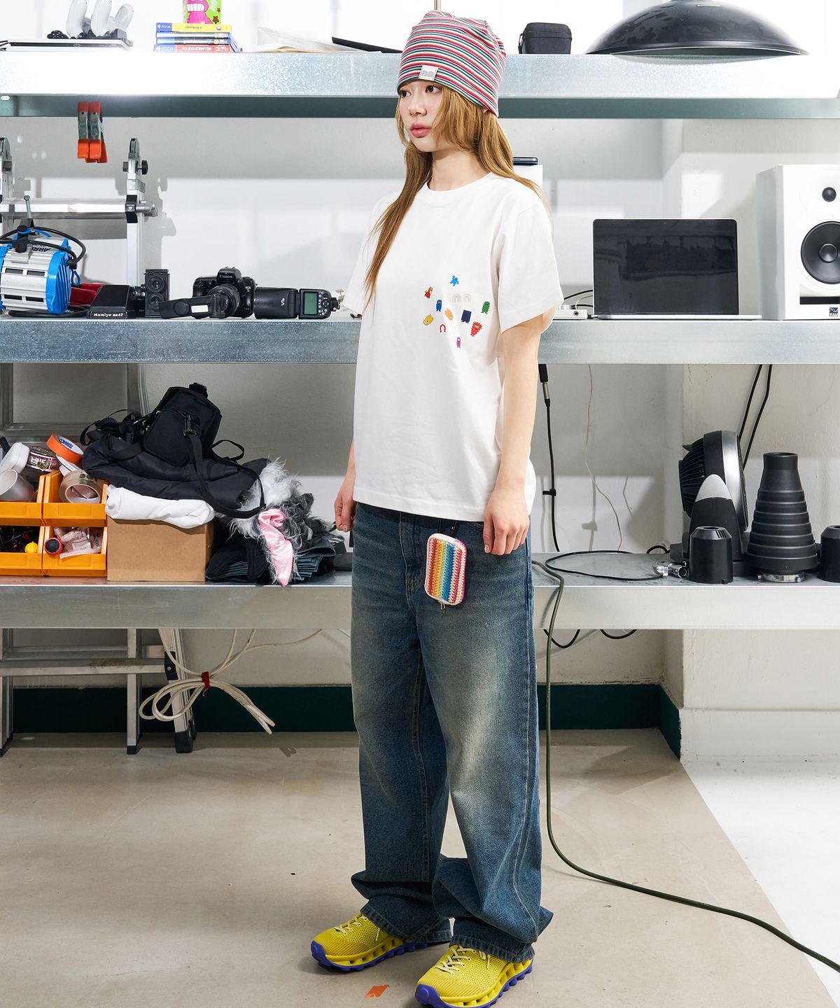 낫뉴(NOT NEW) Sticker T-Shirt White