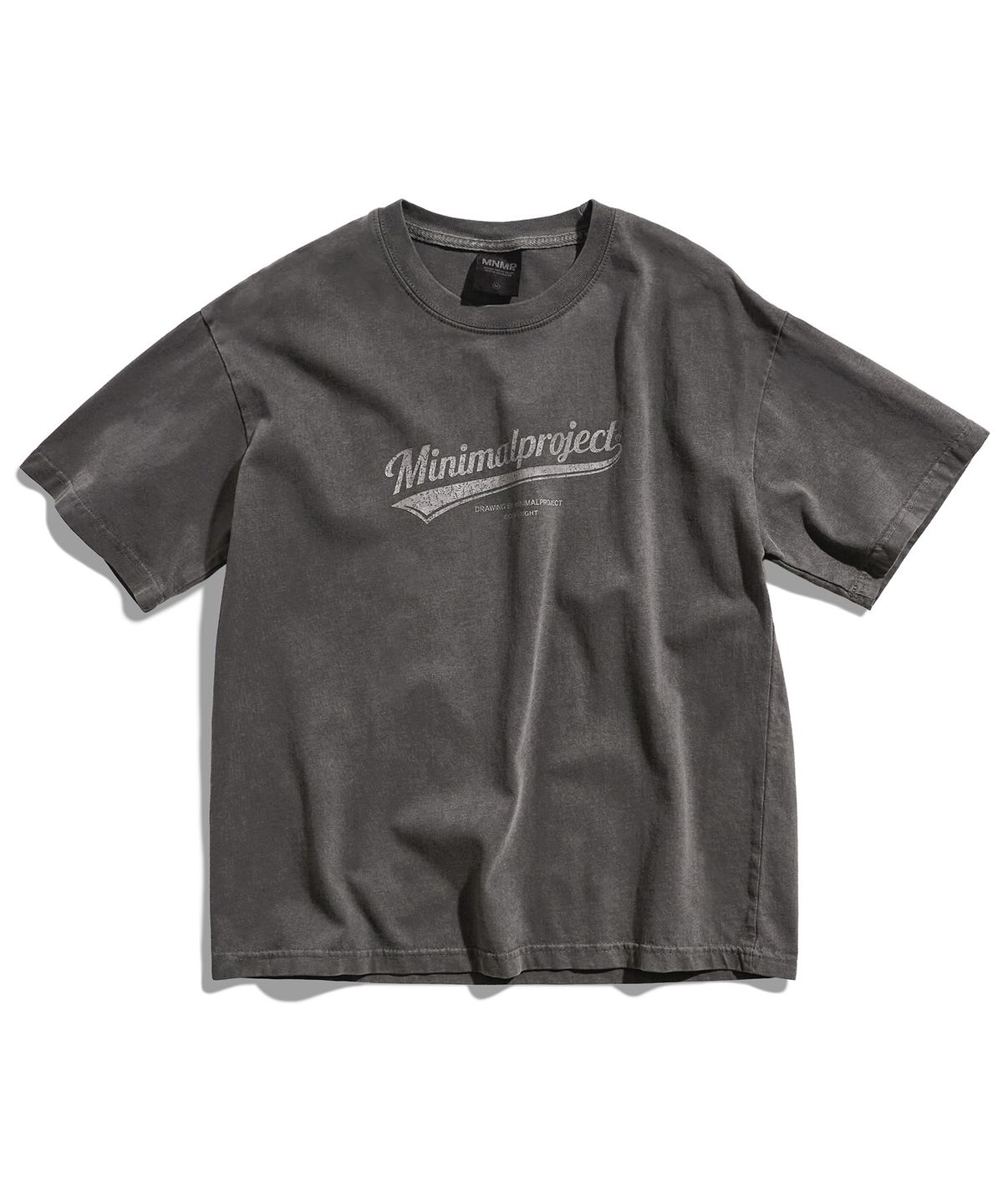 미니멀프로젝트(MINIMALPROJECT) 워시드 드로잉 피그먼트 크롭 반팔 티셔츠 MST188C [DARKGRAY]