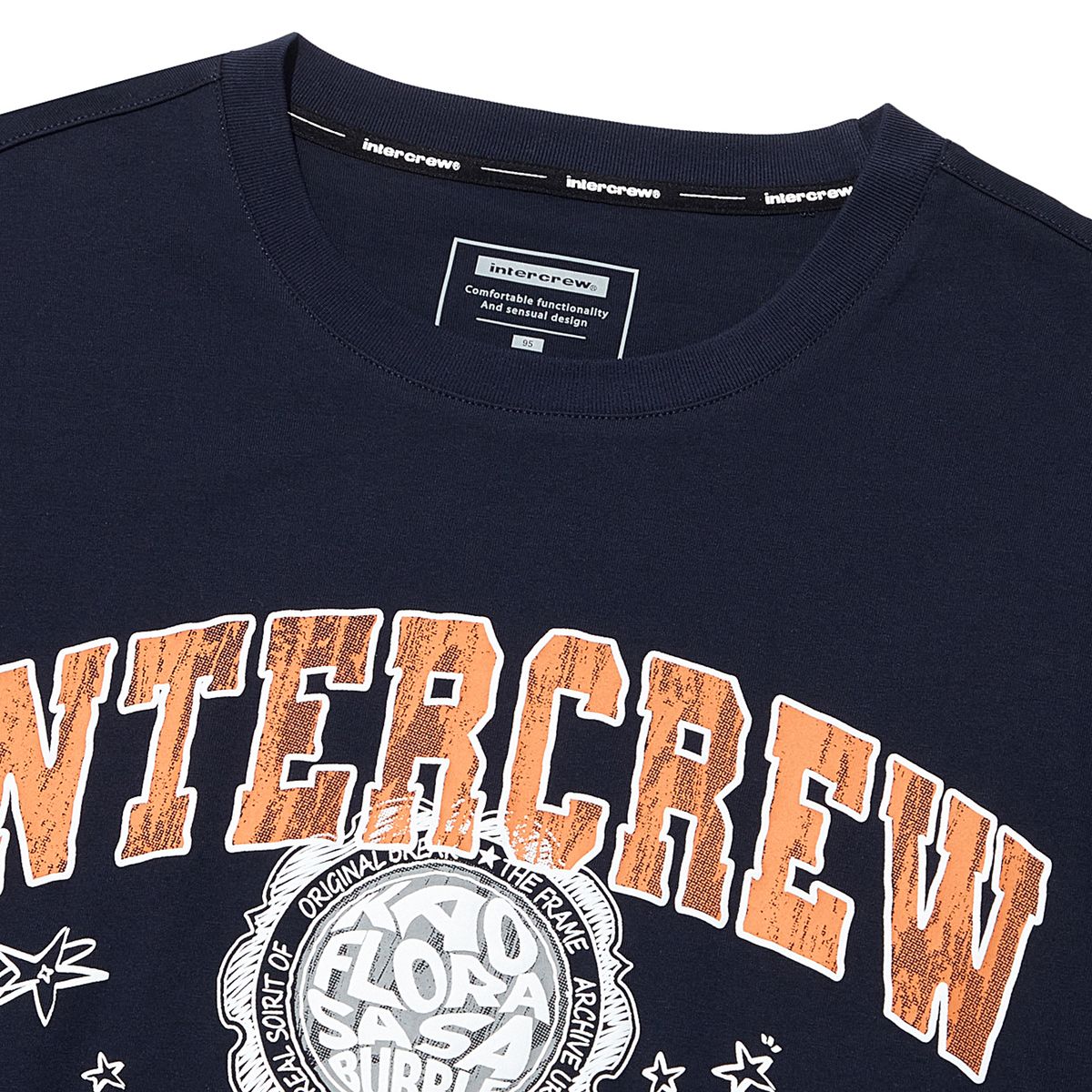 인터크루(INTERCREW) 아치형 레터 반팔 티셔츠 네이비 ITA2TR35ANA