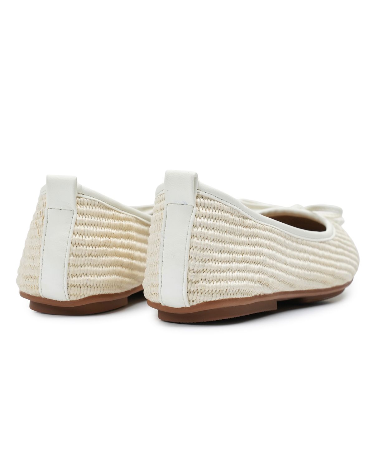 베어파우(BEARPAW) MOLLY 플랫 아이보리 라피아 (K2771344RA-W)