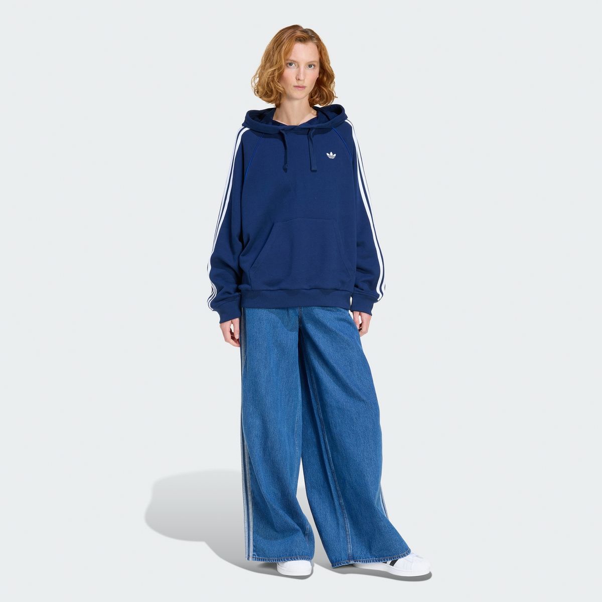 아디다스(ADIDAS) 파이어버드 아딜레늄 트랙 팬츠 데님 - 블루 / KD2906