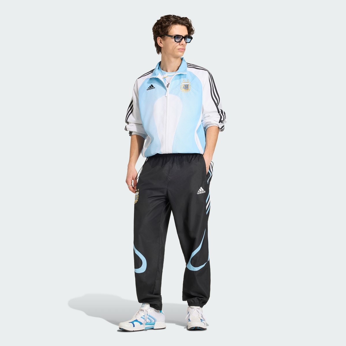 아디다스(ADIDAS) 아르헨티나 홈 트랙탑 2006 - 화이트 / JM1091