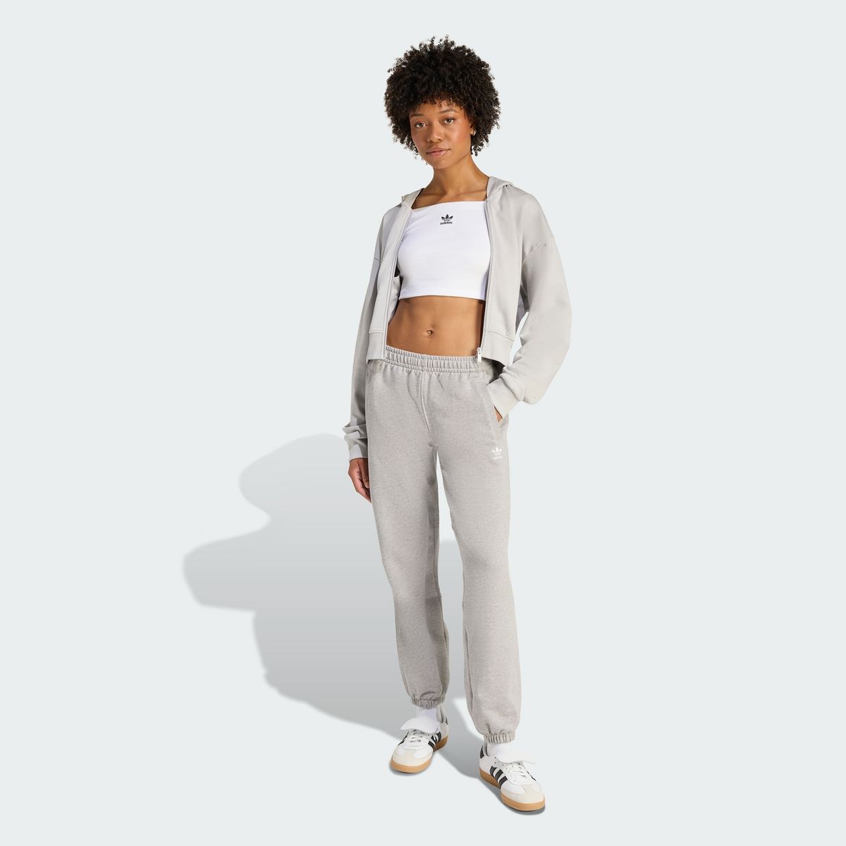 아디다스(ADIDAS) 에센셜 프렌치 테리 크롭 지퍼 후디 - 그레이 / KE3219