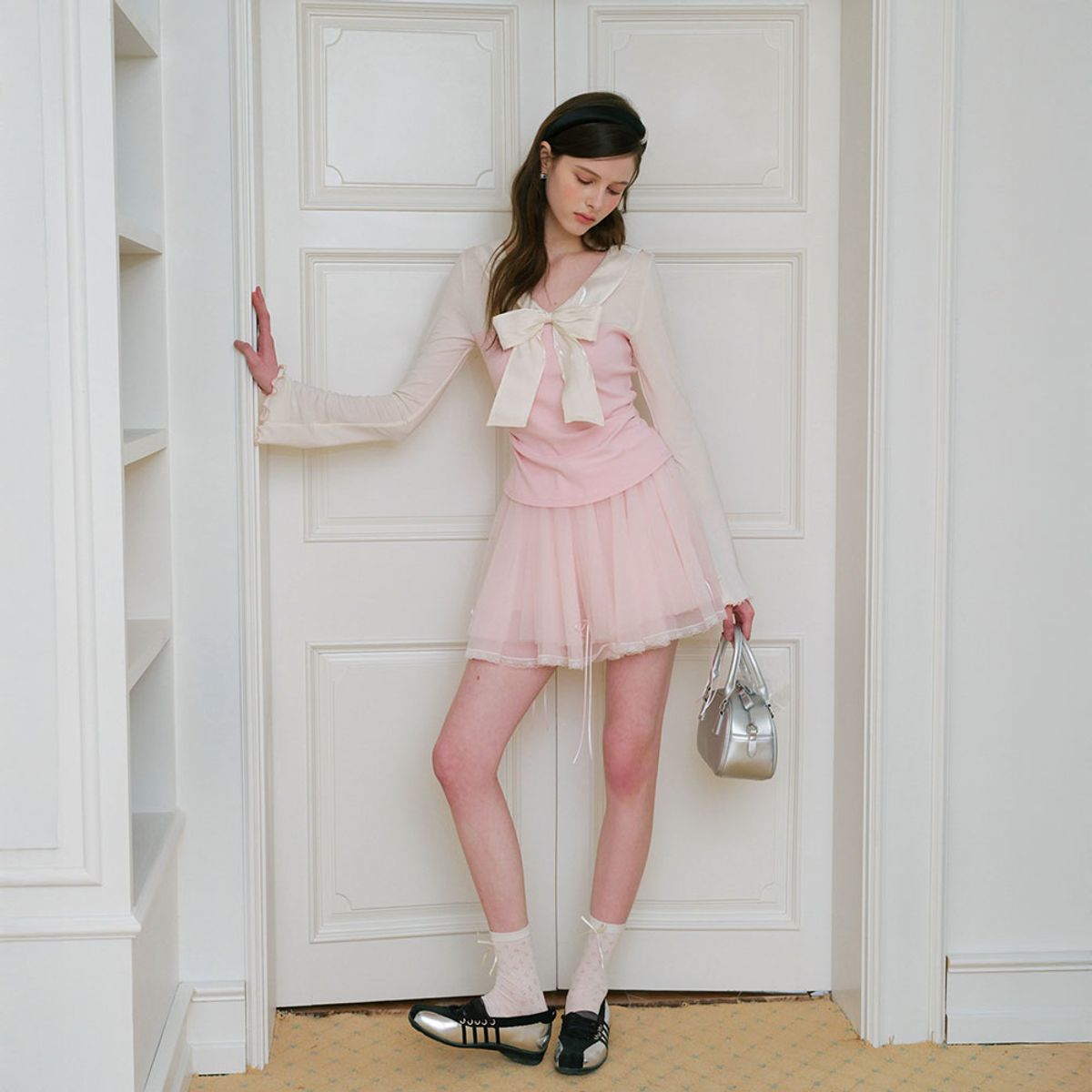 쎄무아듀(CEST MOIDEW) Cest_Ribbon shirring long sleeve top