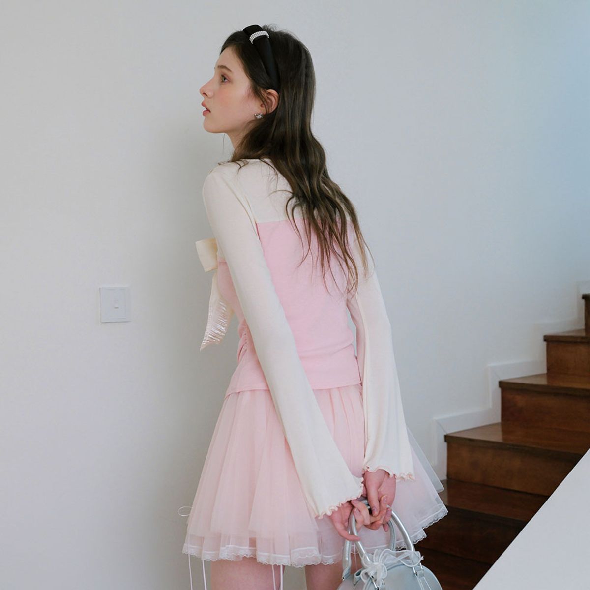 쎄무아듀(CEST MOIDEW) Cest_Ribbon shirring long sleeve top