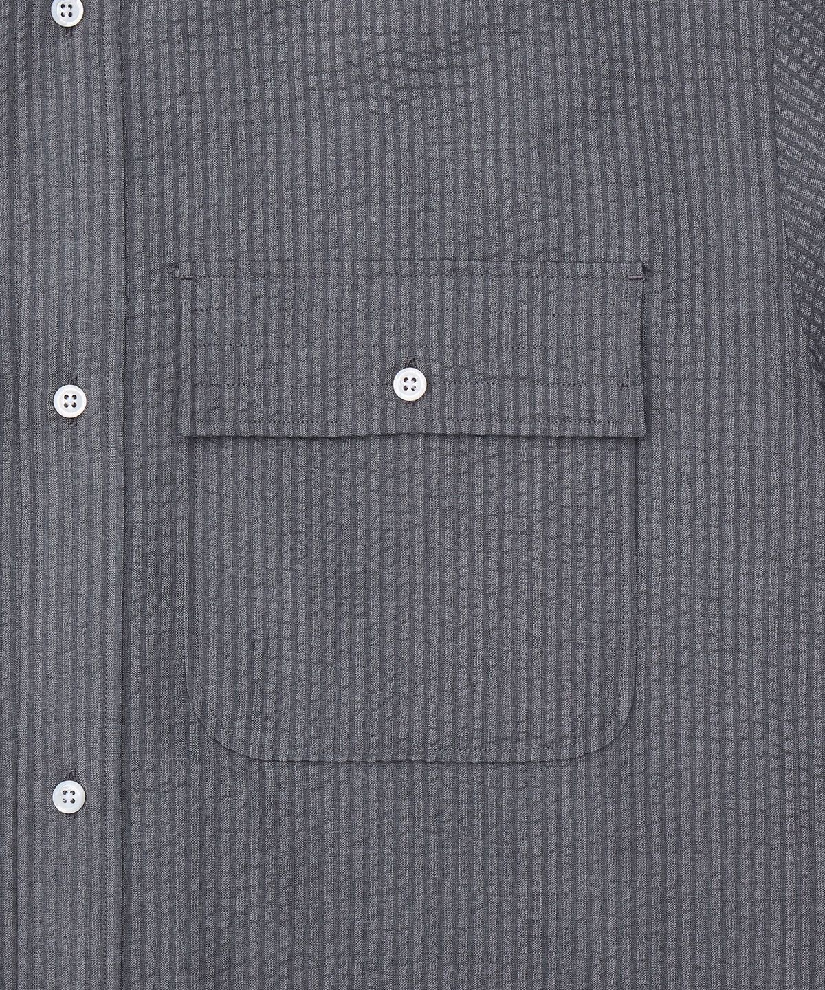 톰 브라운(THOM BROWNE) 플랩 포켓 인 울 시어서커 셔츠 - 라이트 그레이 / MWS329A06455055