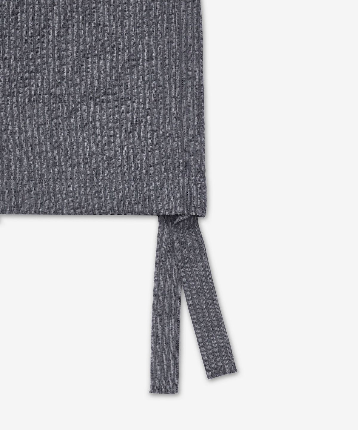 톰 브라운(THOM BROWNE) 플랩 포켓 인 울 시어서커 셔츠 - 라이트 그레이 / MWS329A06455055