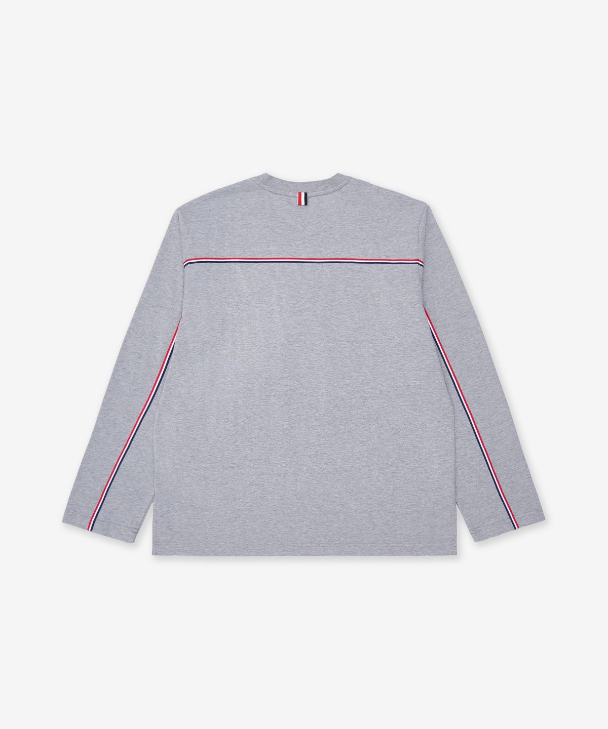 톰 브라운(THOM BROWNE) 오버사이즈 롱 슬리브 RWB 트림 티셔츠 - 라이트 그레이 / MJS289A00042055
