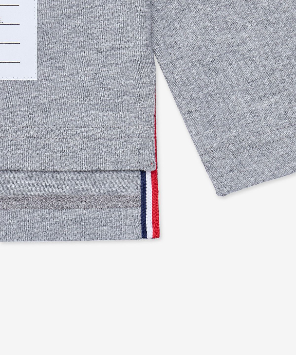톰 브라운(THOM BROWNE) 오버사이즈 롱 슬리브 RWB 트림 티셔츠 - 라이트 그레이 / MJS289A00042055