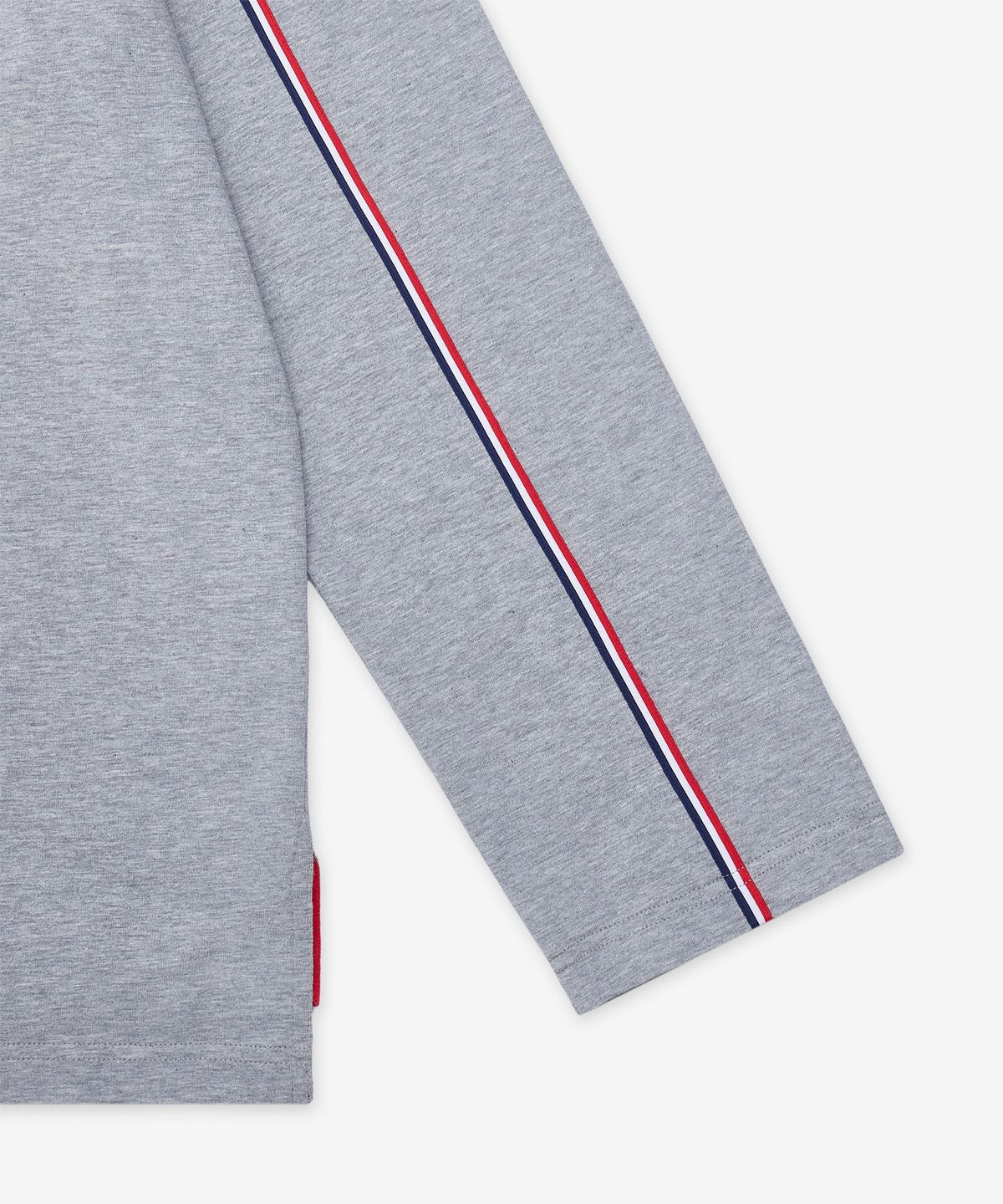 톰 브라운(THOM BROWNE) 오버사이즈 롱 슬리브 RWB 트림 티셔츠 - 라이트 그레이 / MJS289A00042055